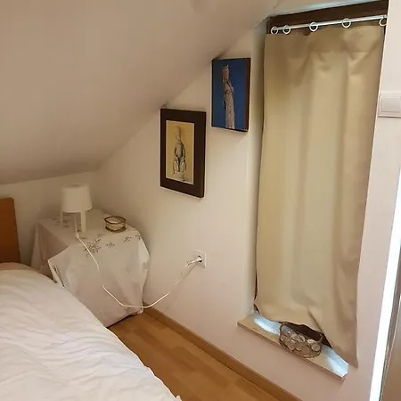 Panorama Kert بيت للعطل