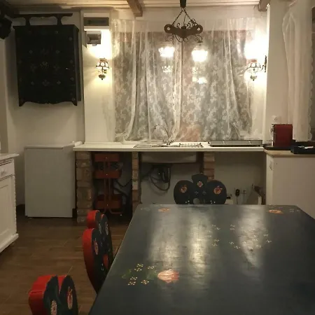Panorama Kert بيت للعطل Solymár